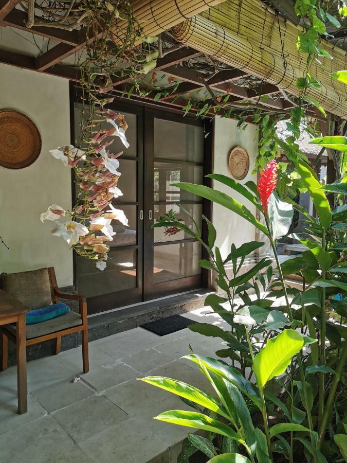 Villa Aliya Sanur Экстерьер фото