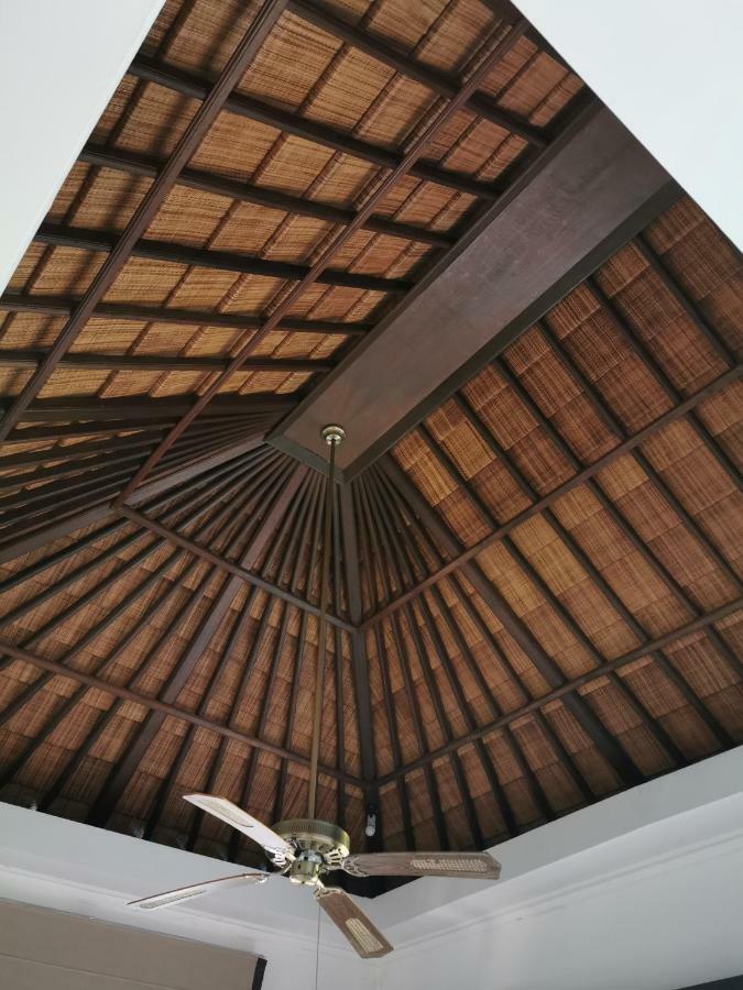 Villa Aliya Sanur Экстерьер фото